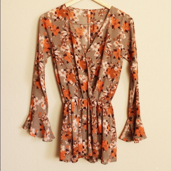 Floral Spring Rompers Free Size - Picture 2 of 4
